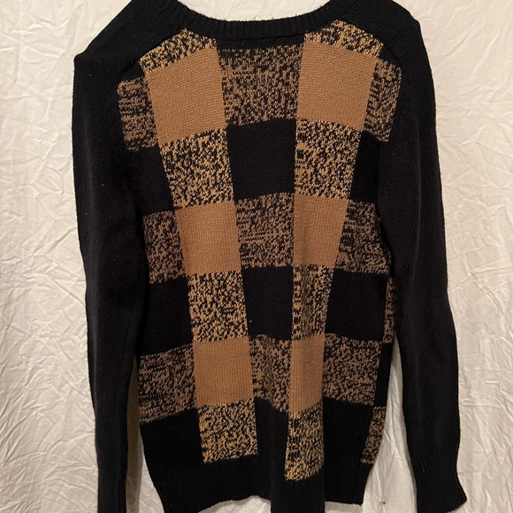 Oversized checkered sweater for fall - Picture 4 of 4